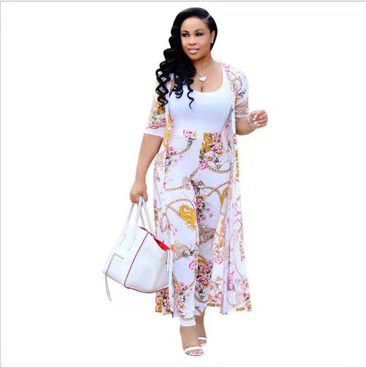 Trendy Cloak Curvy Sets