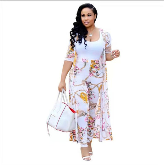 Trendy Cloak Curvy Sets
