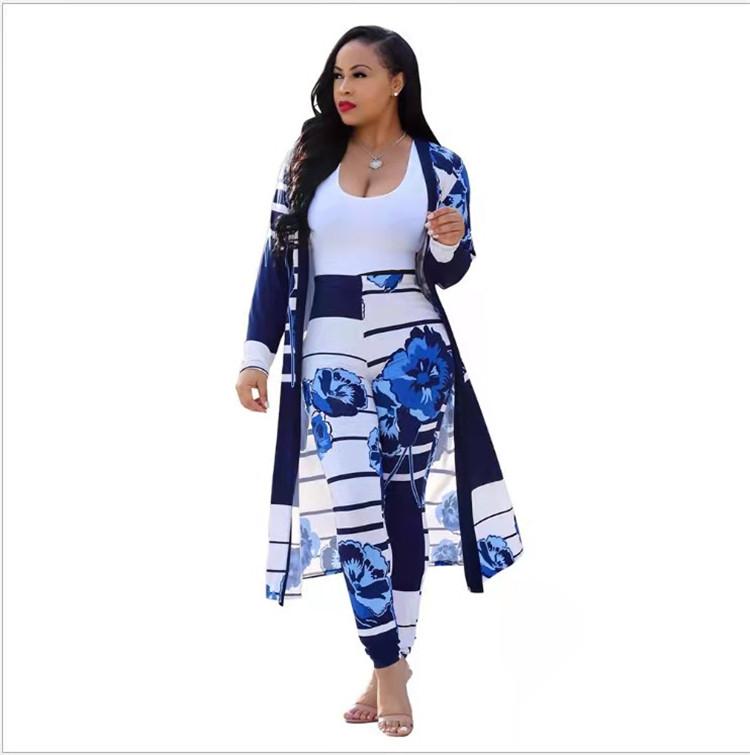 Trendy Cloak Curvy Sets